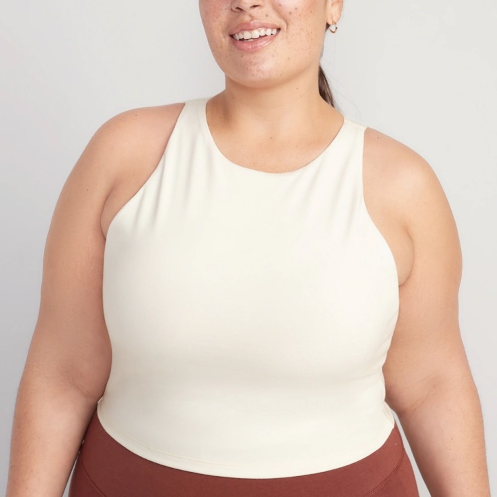 Old Navy Light Support PowerChill Longline Sports Bra